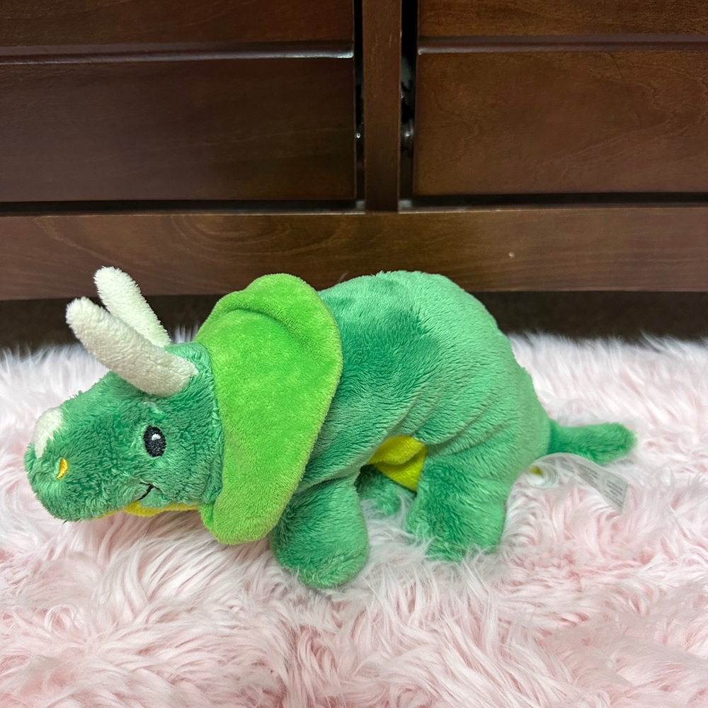 The Petting Zoo Green Triceratops Dinosaur Plush Stuffed Animal 10”
